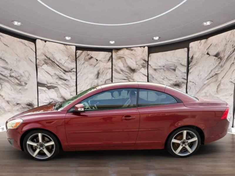 2011 Volvo C70 T5