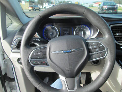 2017 Chrysler Pacifica Touring