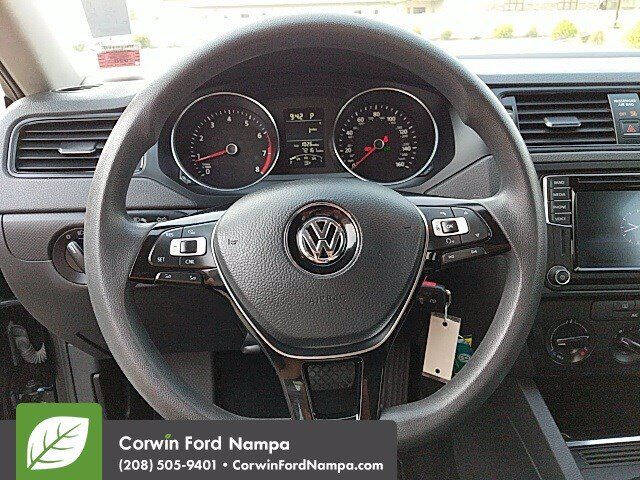 2016 Volkswagen Jetta