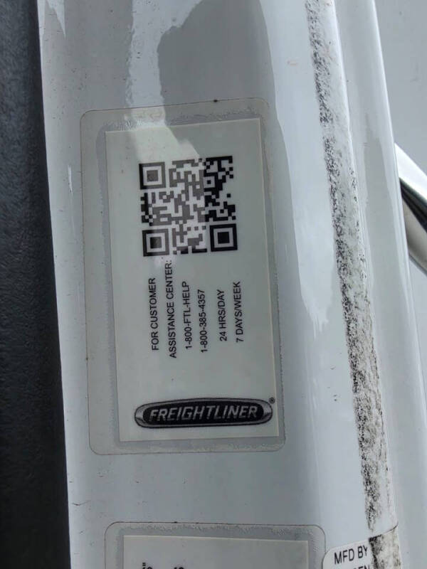 2018 Freightliner M2 106