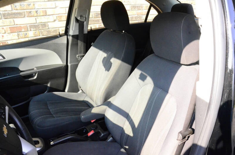 2018 Chevrolet Sonic LT Auto