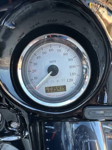 2013 Harley-Davidson Street Glide FLHX