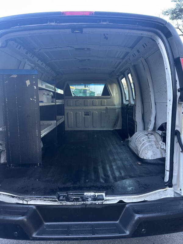 2017 Chevrolet Express 2500