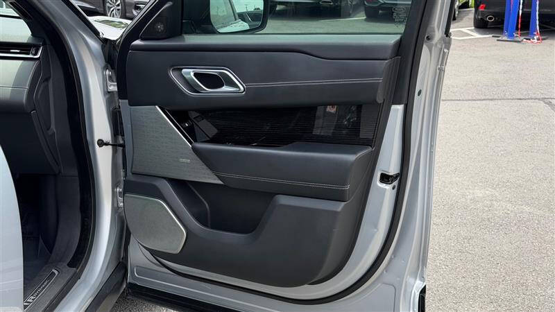 2019 Land Rover Range Rover Velar P250 R-Dynamic SE