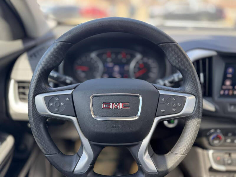 2022 GMC Terrain SLE