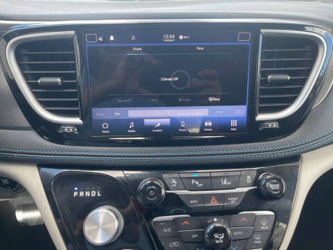 2021 Chrysler Pacifica Touring