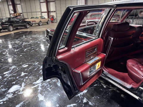 1990 Cadillac Brougham