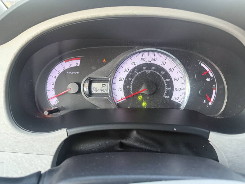 2014 Toyota Sienna SE 8-Passenger