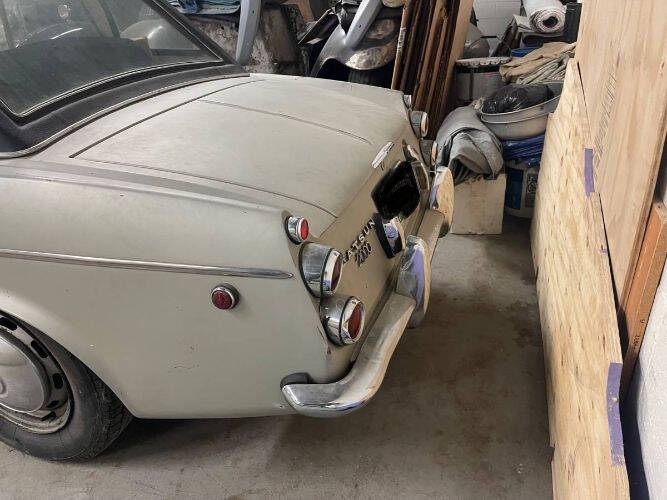 1969 Datsun 2000