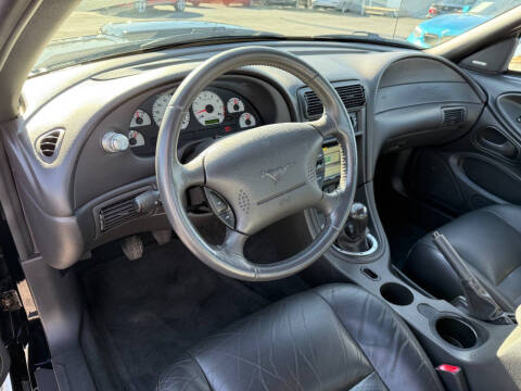 2002 Ford Mustang GT Deluxe