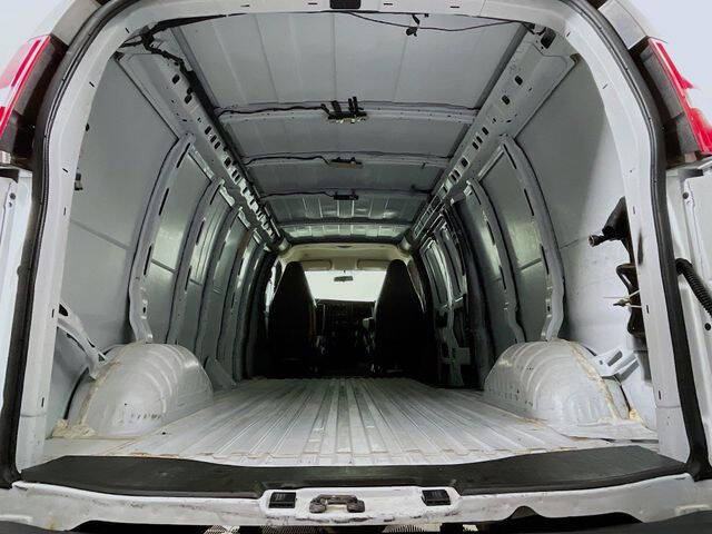 2019 Chevrolet Express 2500