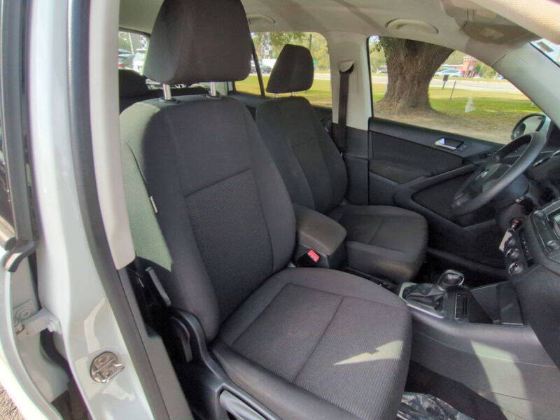 2018 Volkswagen Tiguan Limited 2.0T 4Motion