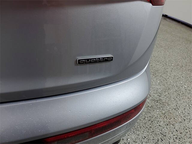 2019 Audi Q5 quattro Prestige 45 TFSI