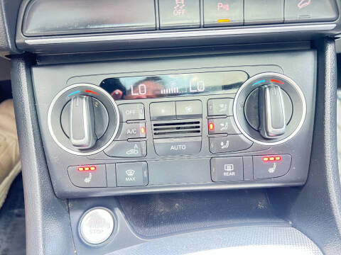 2016 Audi Q3 2.0T quattro Premium Plus