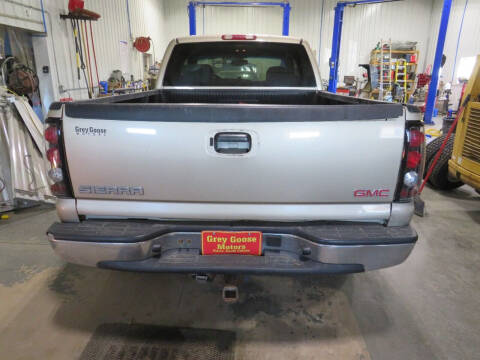 2004 GMC Sierra 1500 SLT