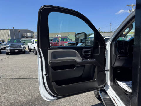 2015 GMC Sierra 3500HD CC