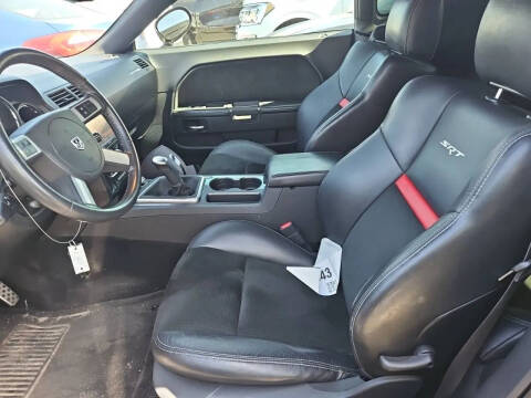 2009 Dodge Challenger SRT8