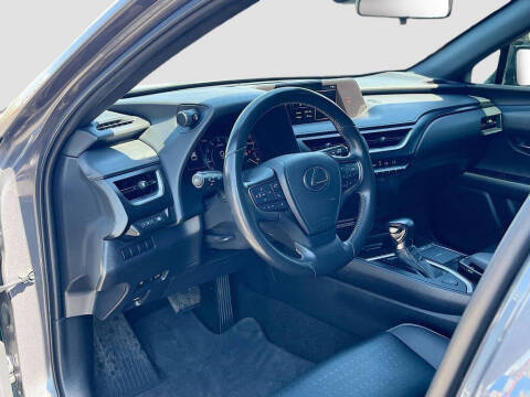 2022 Lexus UX 200