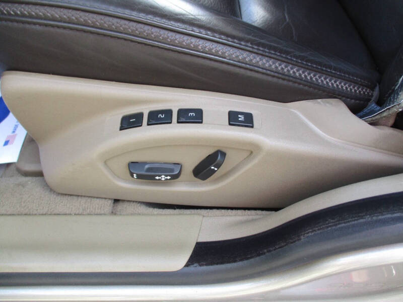 2012 Volvo XC70 T6 Premier Plus