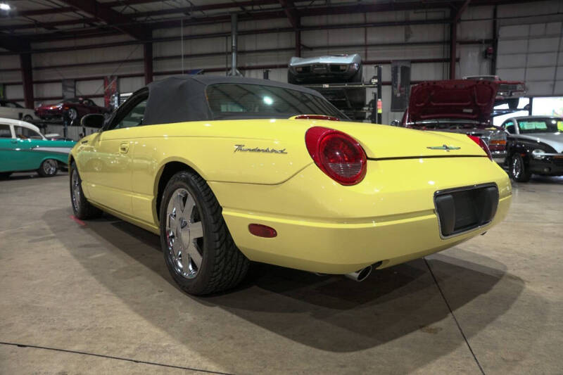 2002 Ford Thunderbird Deluxe