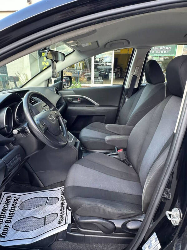 2014 Mazda MAZDA5 Sport