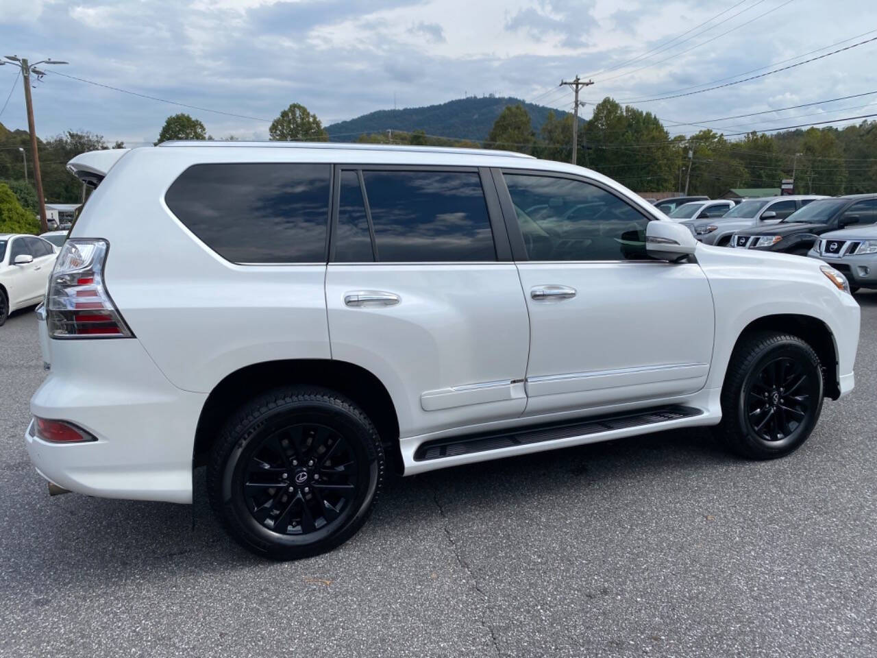 2016 Lexus GX 460 for sale at Driven Pre-Owned in Lenoir, NC