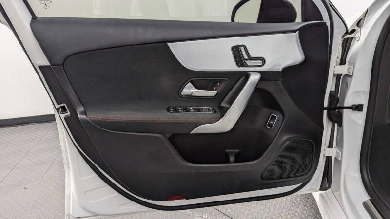 2019 Mercedes-Benz A-Class A 220