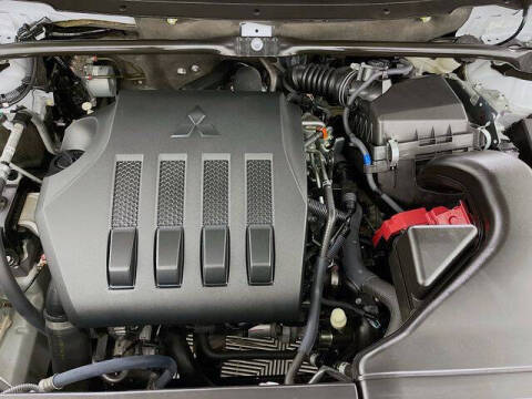 2024 Mitsubishi Eclipse Cross LE
