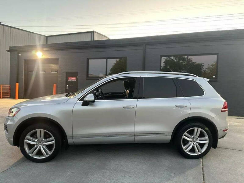 2014 Volkswagen Touareg V6 Executive