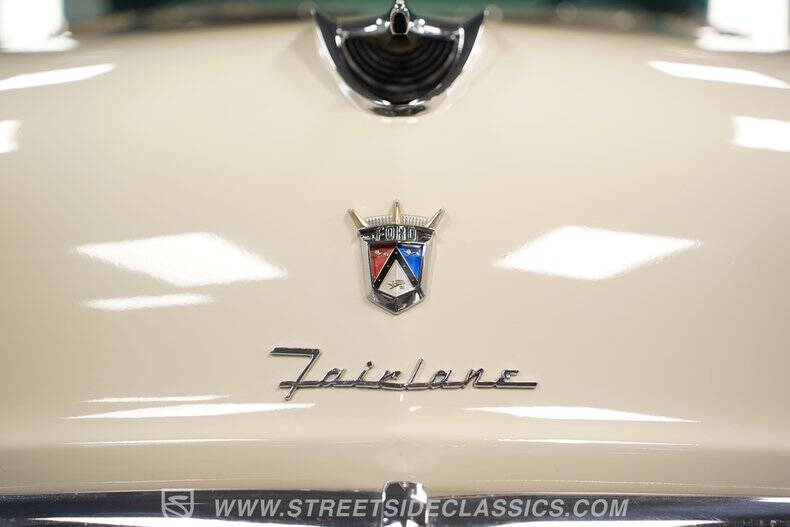1956 Ford Fairlane
