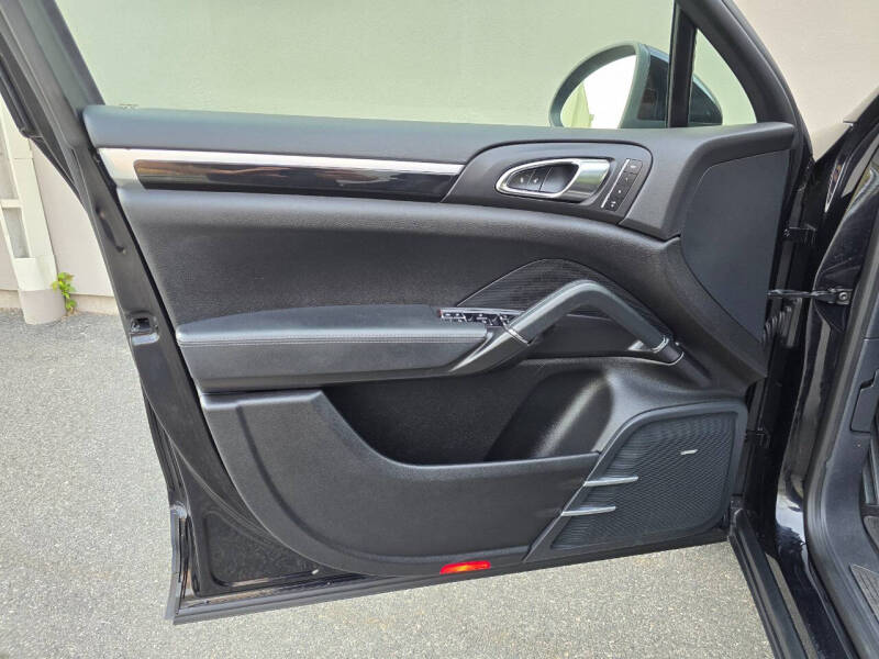2013 Porsche Cayenne S