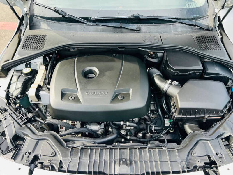 2016 Volvo S60 T5 Drive-E Premier