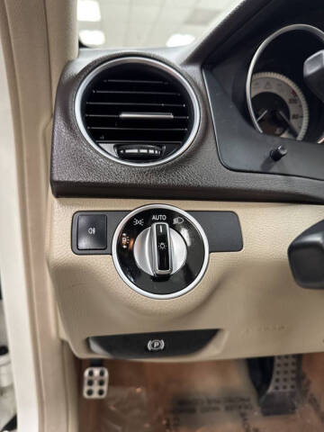 2012 Mercedes-Benz C-Class