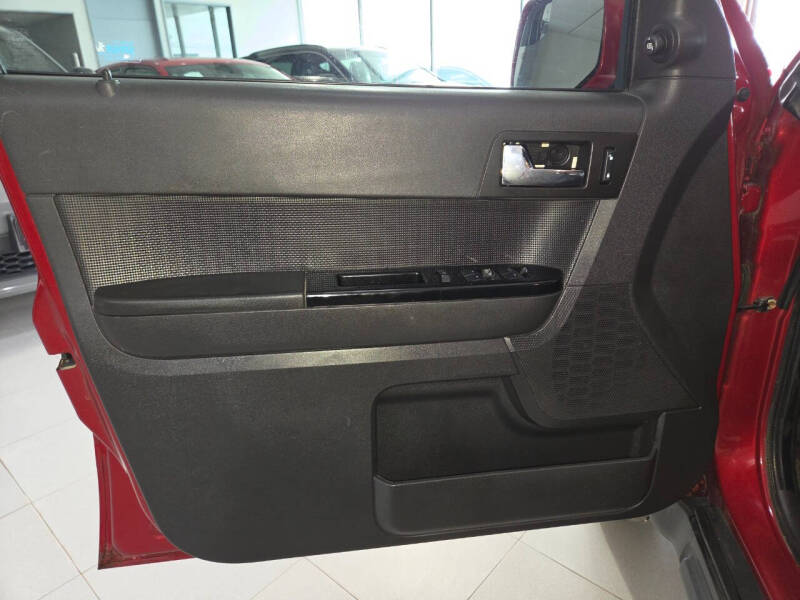 2011 Ford Escape Limited