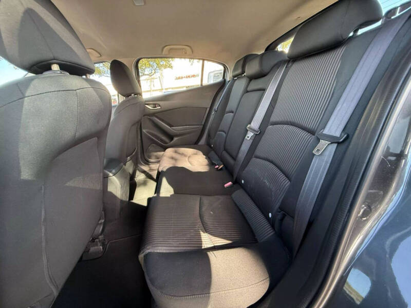 2014 Mazda MAZDA3 i Touring