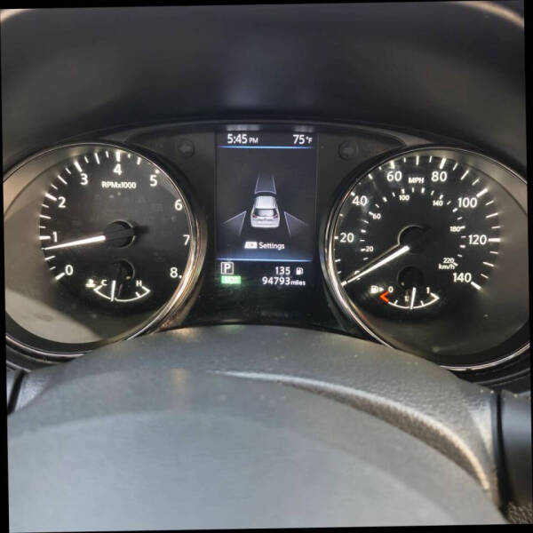 2020 Nissan Rogue SV