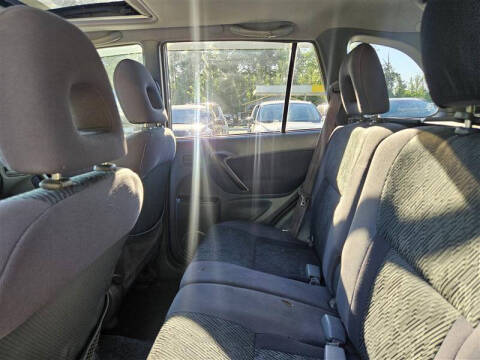 2003 Toyota RAV4