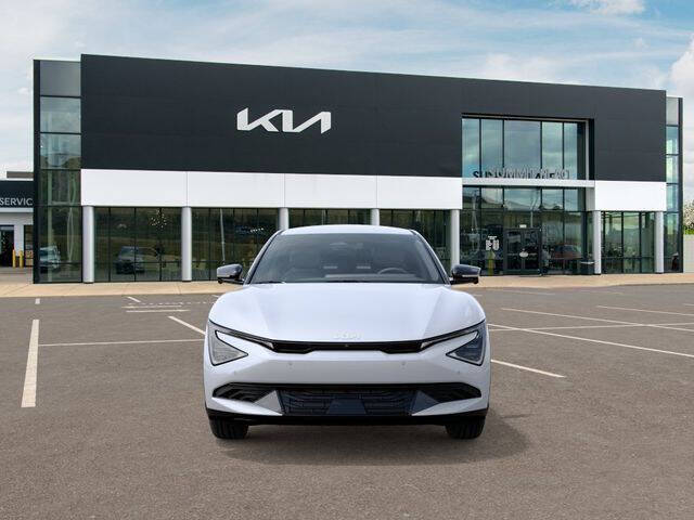 2026 Kia EV6 Wind