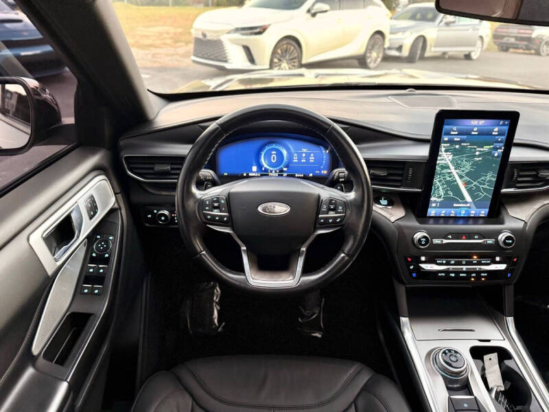 2020 Ford Explorer Platinum