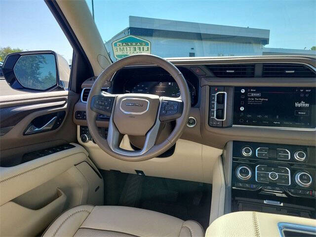 2022 GMC Yukon Denali