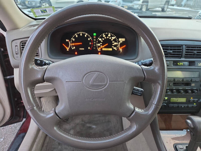 1999 Lexus ES 300