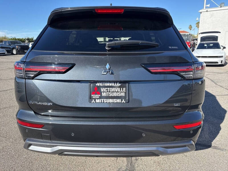 2025 Mitsubishi Outlander SE