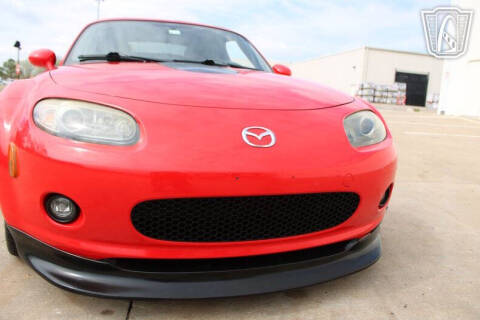 2006 Mazda MX-5 Miata