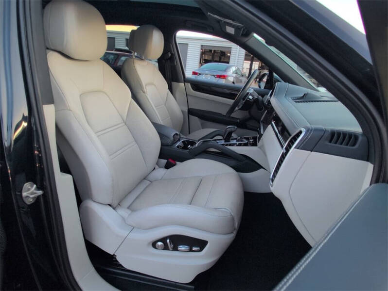 2021 Porsche Cayenne