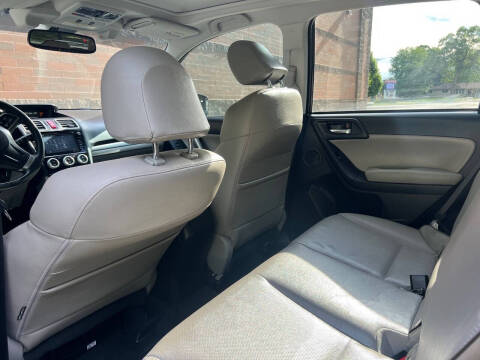 2016 Subaru Forester 2.5i Touring