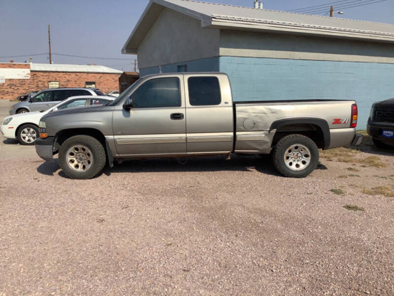 2000 Chevrolet Silverado 1500 for sale at Paris Fisher Auto Sales Inc. in Chadron NE