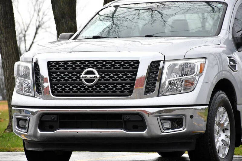 2017 Nissan Titan