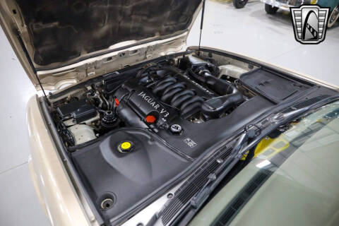 2001 Jaguar XJ-Series XJ8L