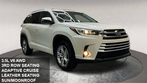 2017 Toyota Highlander for sale at Autos Direct Latino Center in Fredericksburg VA