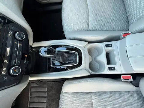 2021 Nissan Rogue Sport SV